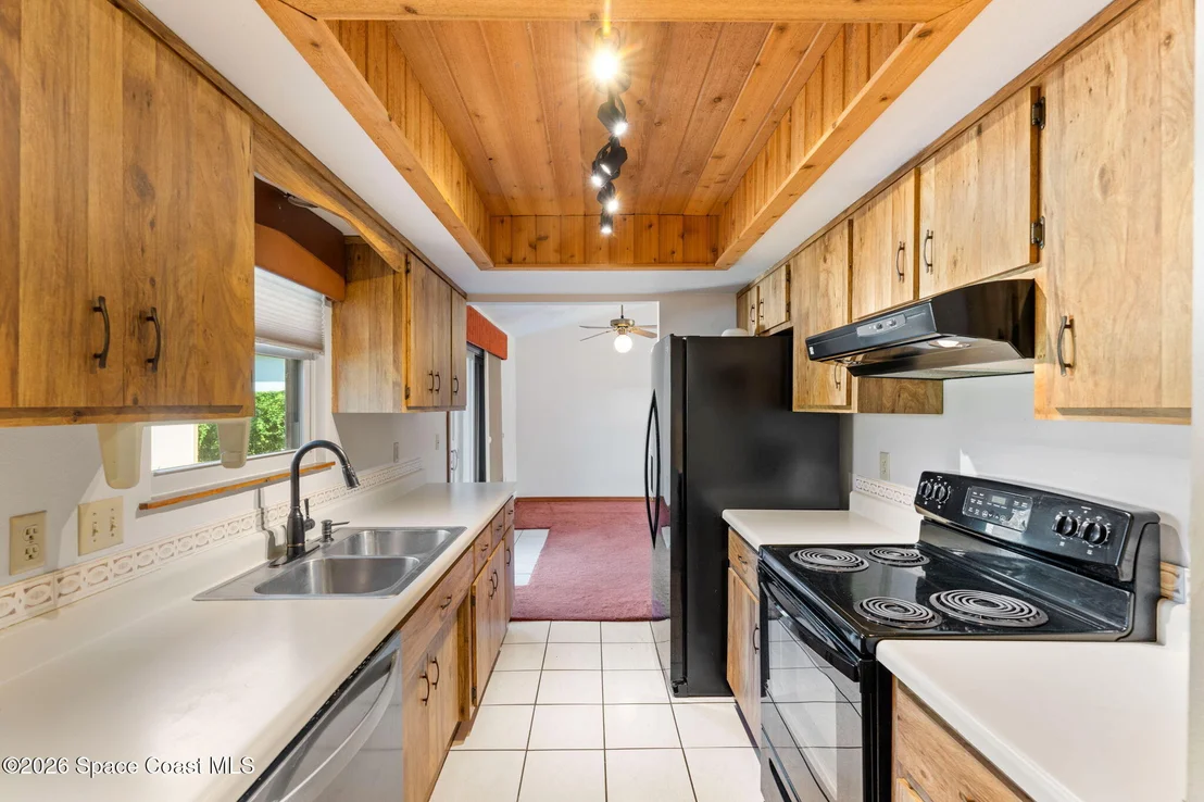 Photo of 7256 Bright Avenue