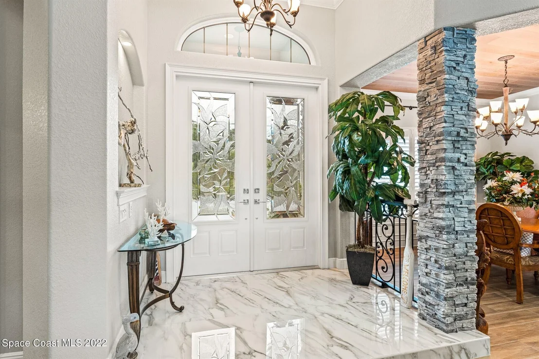 Photo of 1317 Avalon Drive