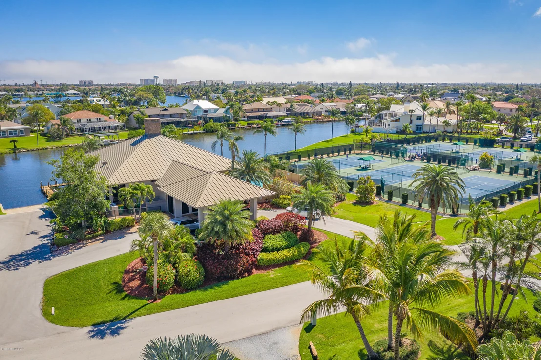 Photo of 406 Lanternback Island Drive
