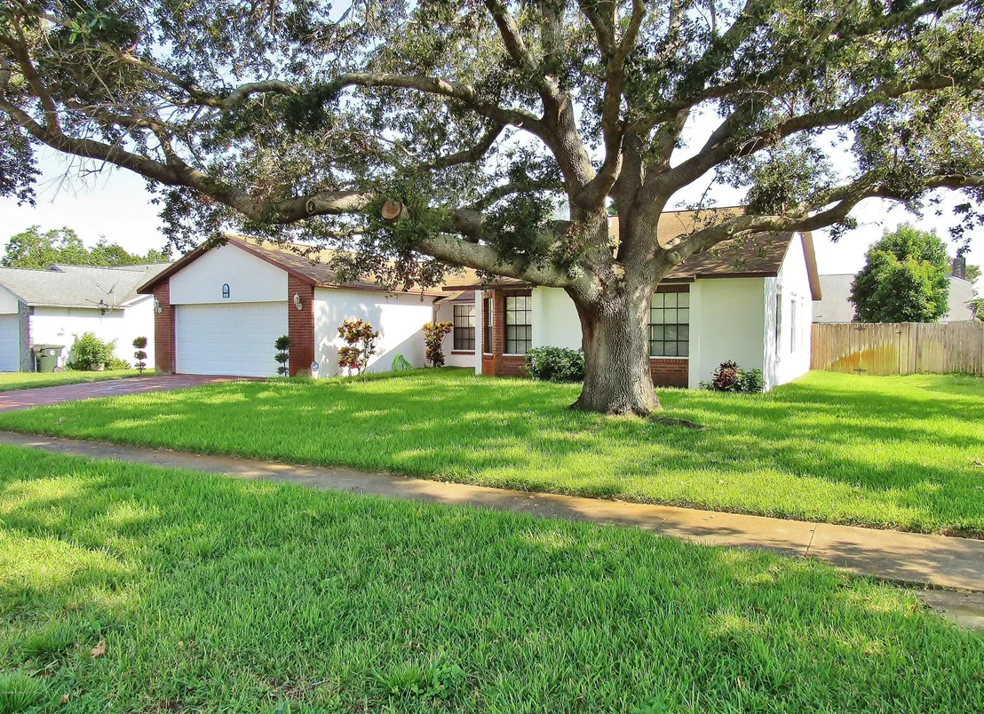 Photo of 894 Yorktowne Drive