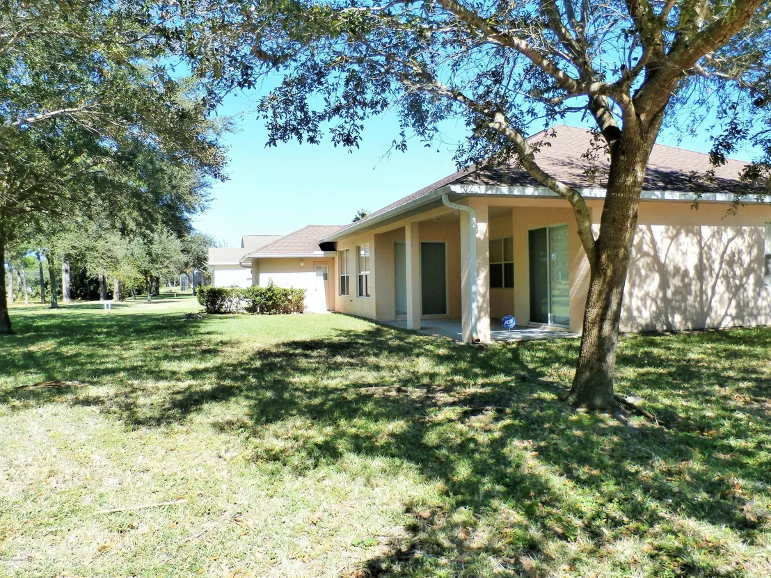 Photo of 1796 Windbrook Drive SE
