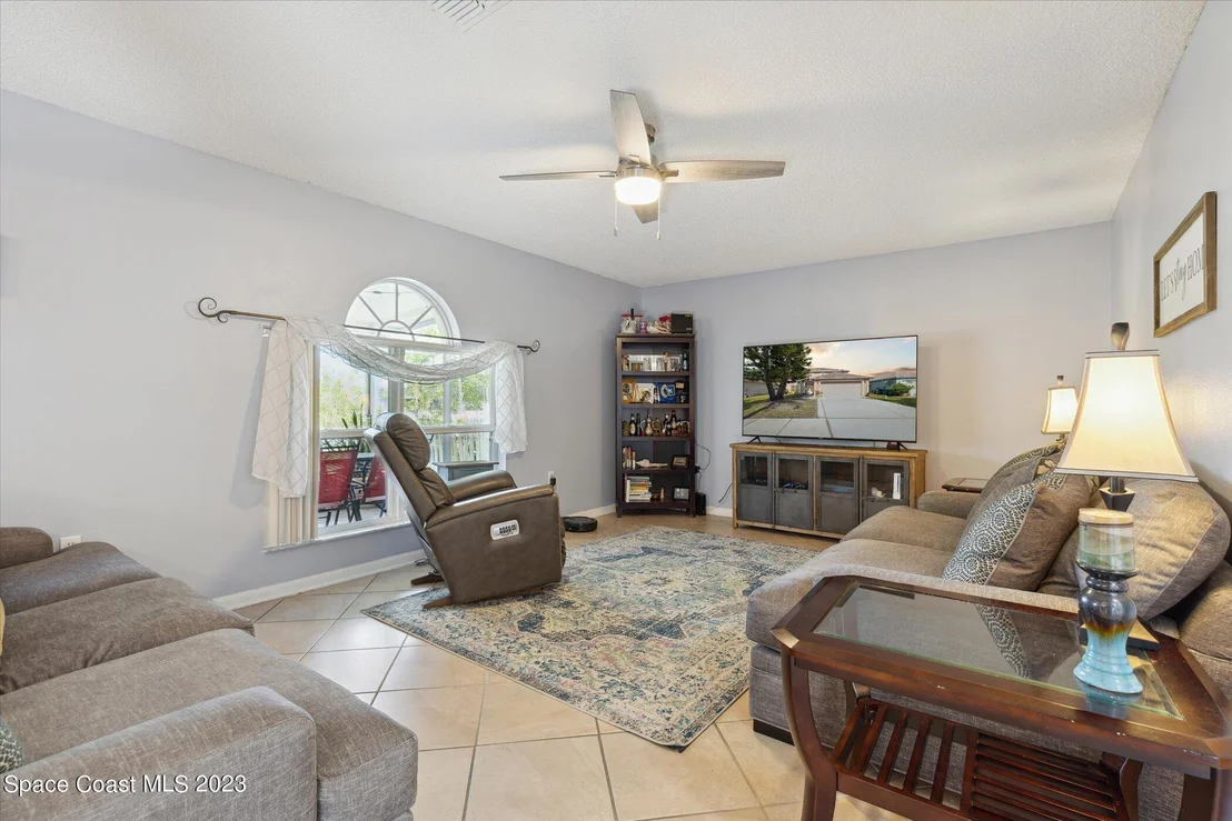 Photo of 2120 Myla Lane