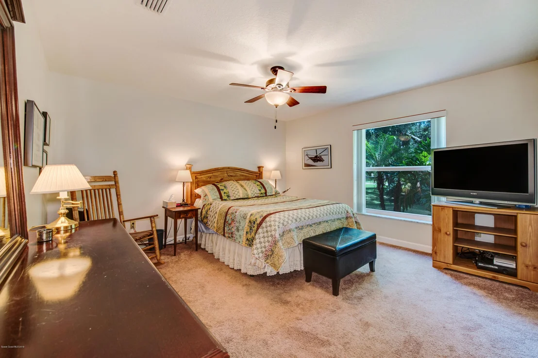 Photo of 1720 Hidden Lake Drive