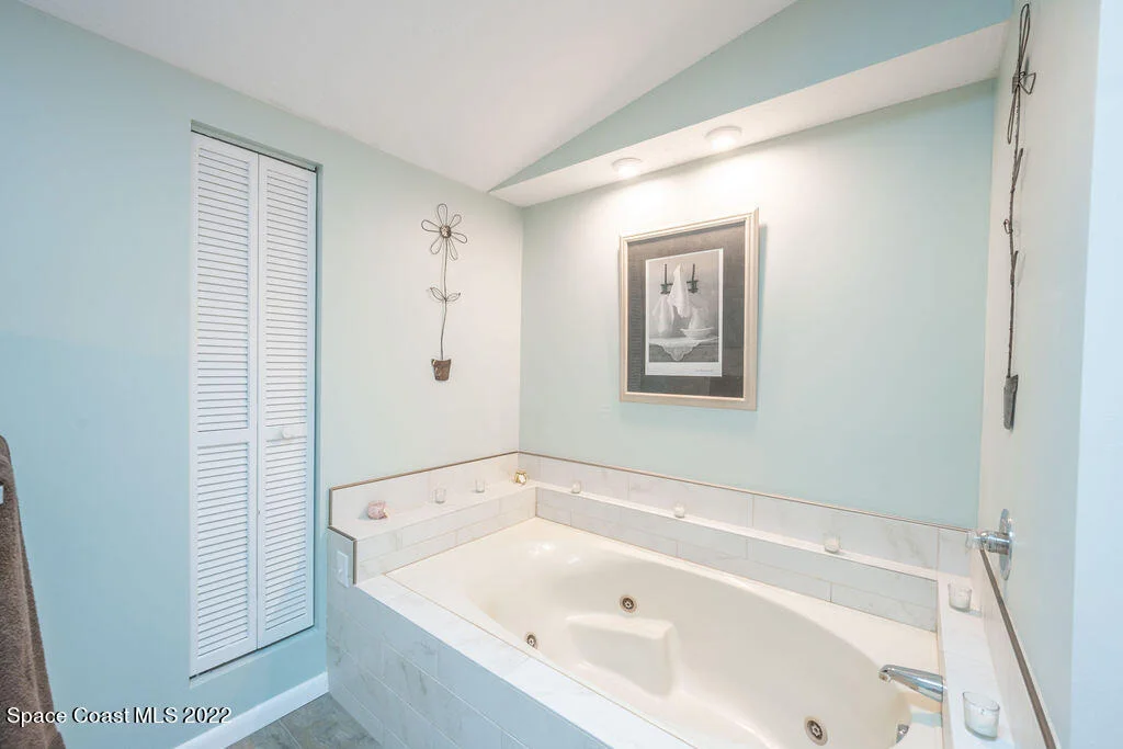 Photo of 2525 Lemon Street NE