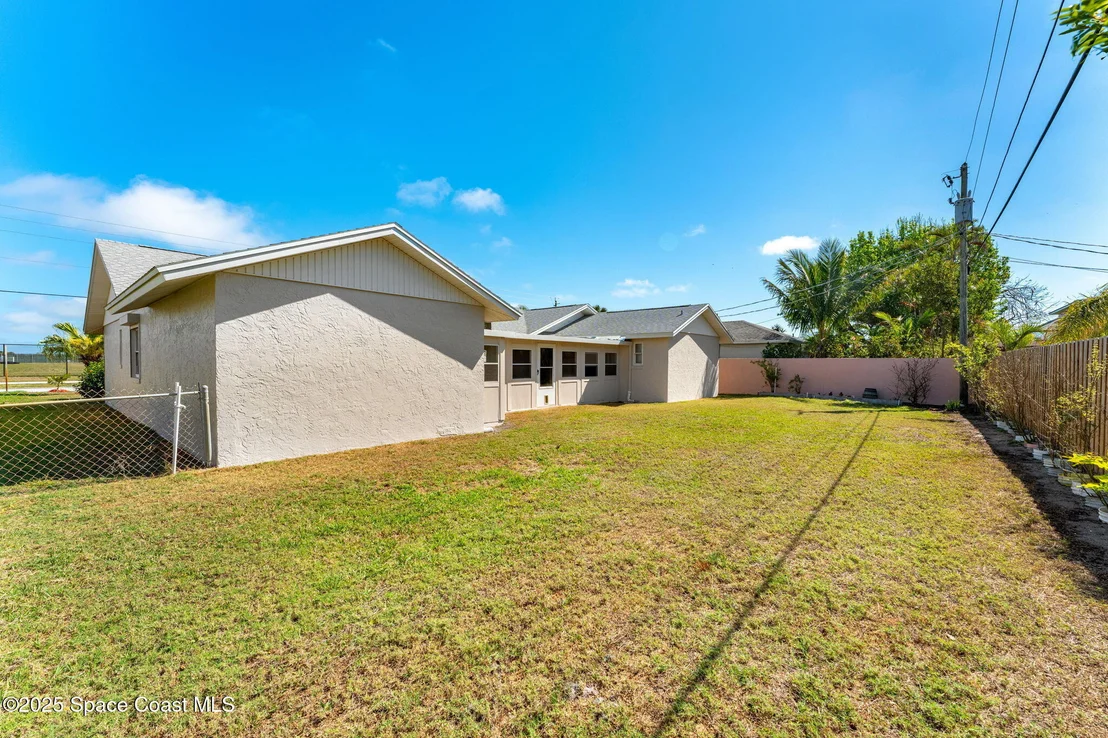 Photo of 355 Jackson Avenue