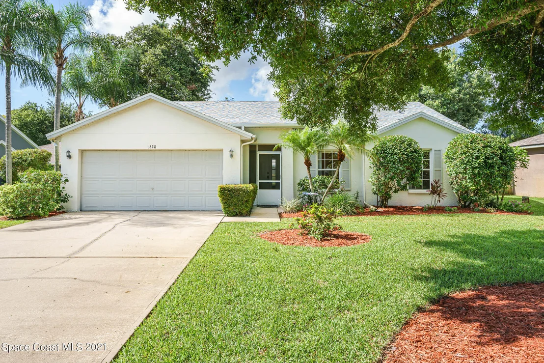 Photo of 1528 Bronco Drive