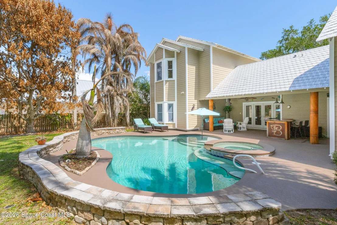 Photo of 409 Rockledge Drive