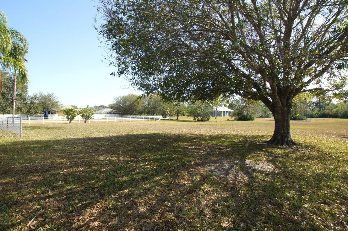 Photo of 515 Hall Road