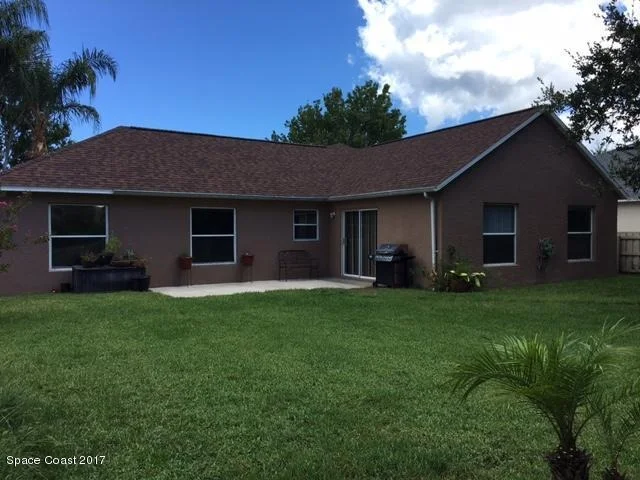 Photo of 1444 Hill Ave Avenue