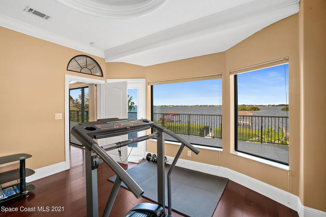 Photo of 442 Lanternback Island Drive