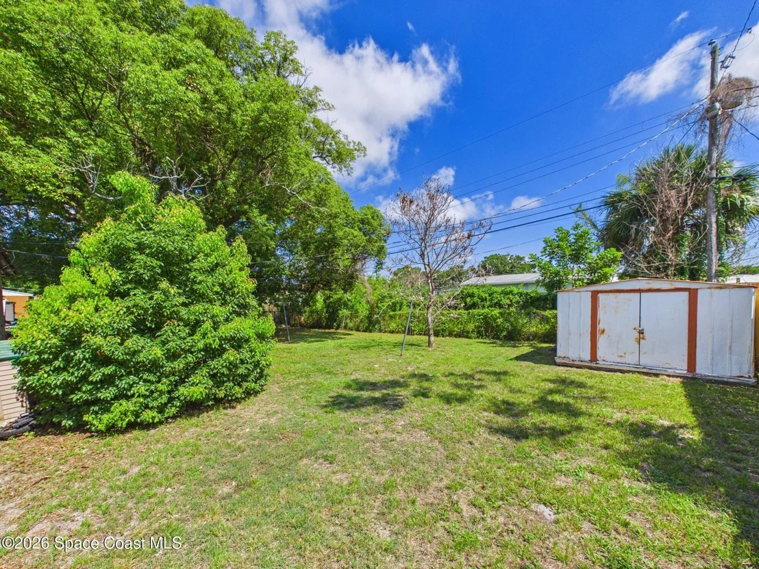 Photo of 1052 Broadmoor Drive