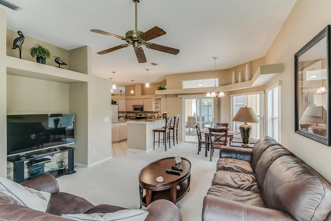 Photo of 4958 Alamanda Drive