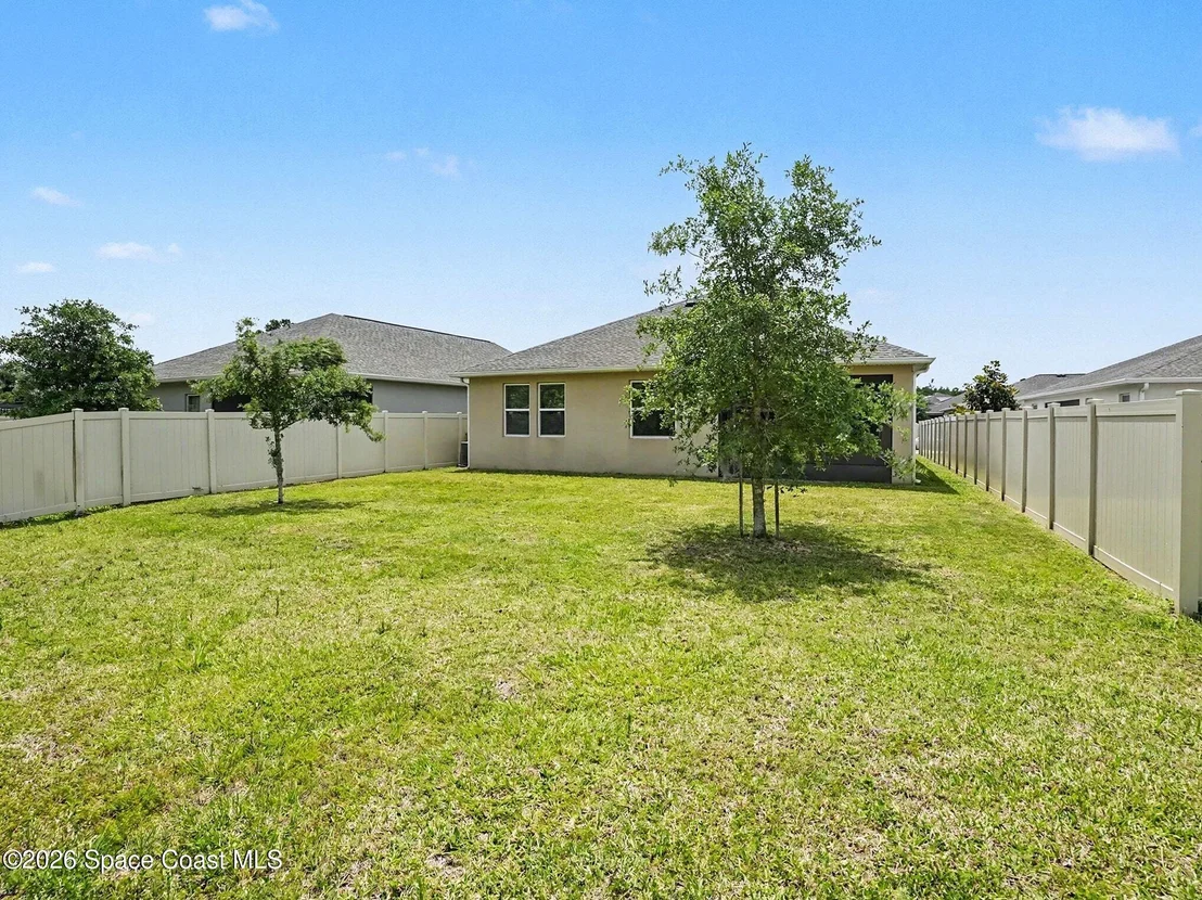Photo of 5550 Bakewell Place