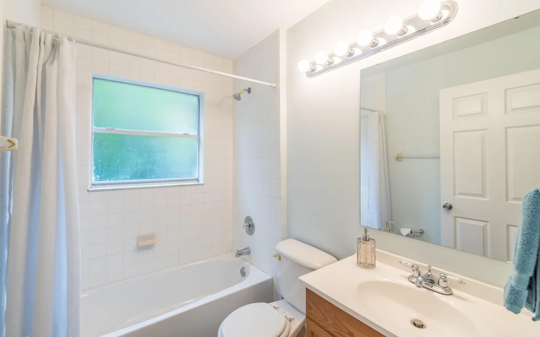 Photo of 4100 Baker Avenue