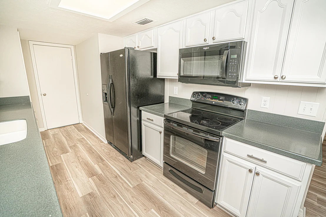 Photo of 2520 Umbrella Tree Drive