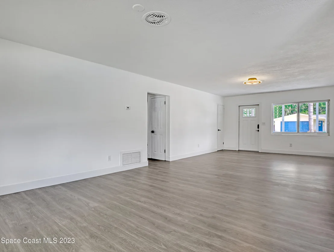 Photo of 545 Conifer Street