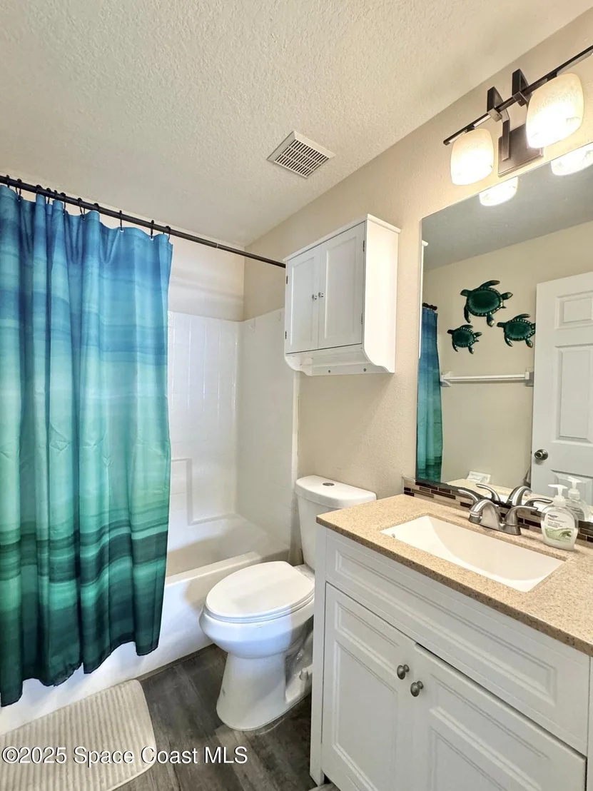 Photo of Unit 102 at 890 Luminary Circle