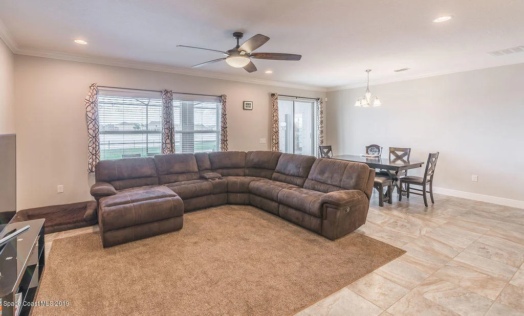 Photo of 2055 Safe Haven Street