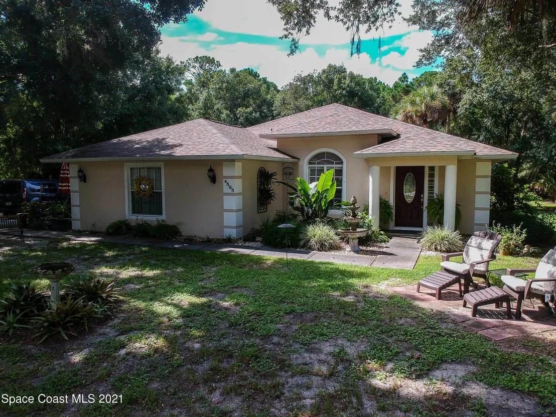 Photo of 4585 James Road