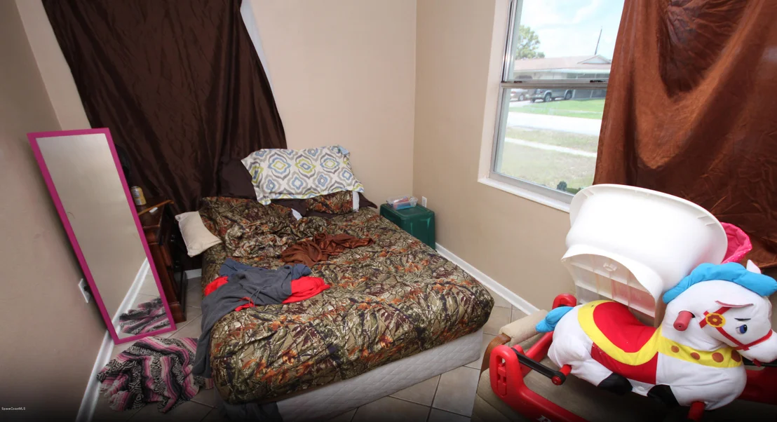 Photo of 1037 Cable Lane NE