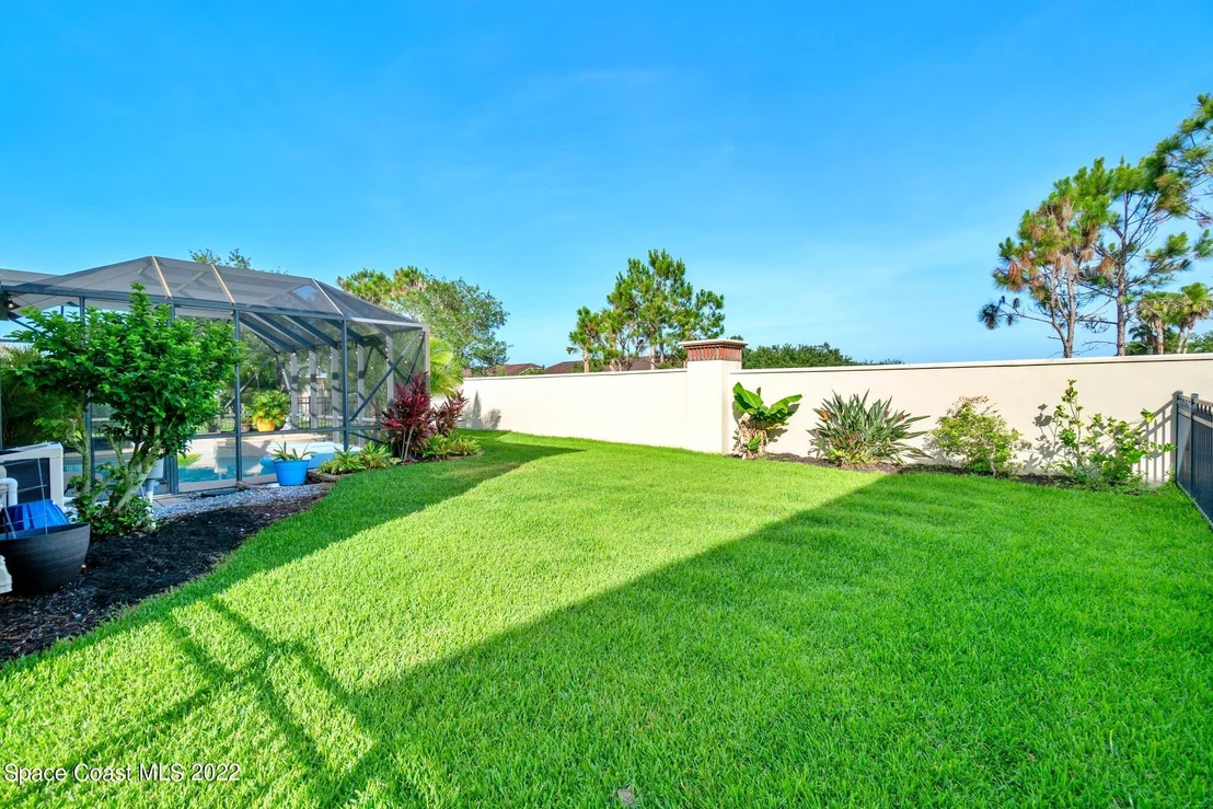 Photo of 5920 Rusack Drive