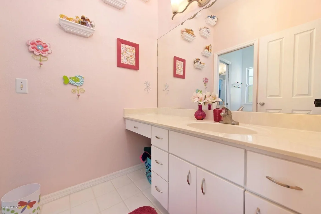 Photo of 518 Sawgrass Circle