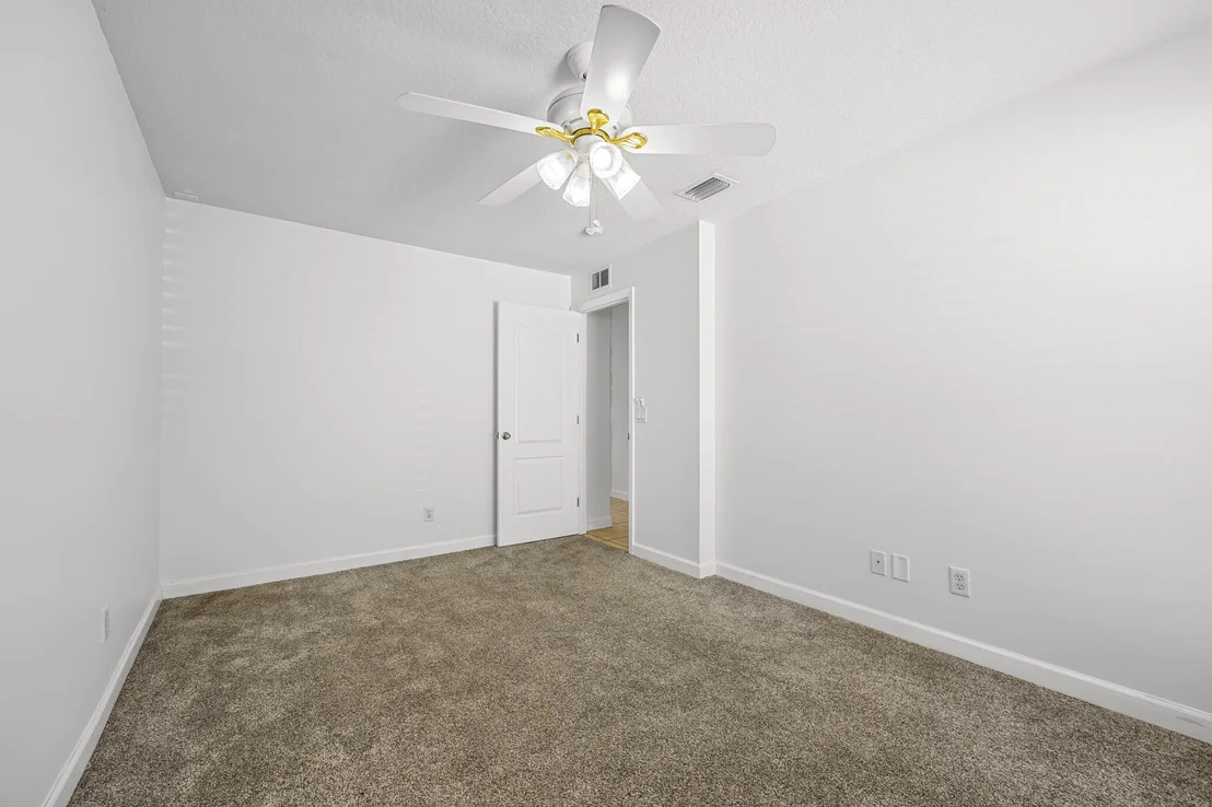Photo of 5872 Goldrush Avenue
