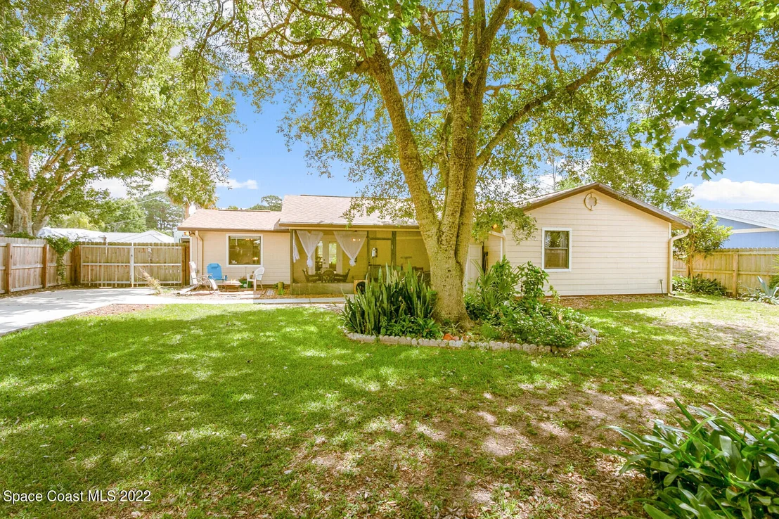 Photo of 5970 Cannon Avenue