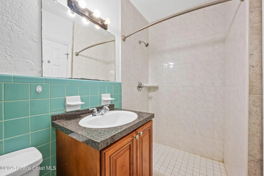 Photo of 907 Espanola Way