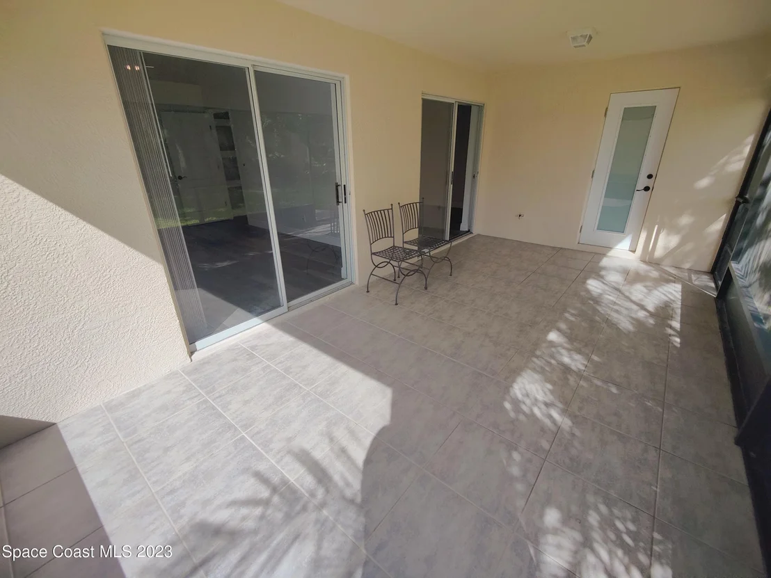 Photo of 944 Wimbledon Drive