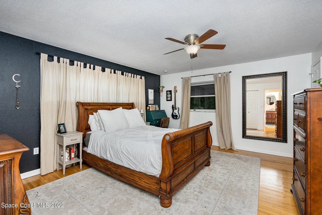 Photo of 1728 Hubbard Drive