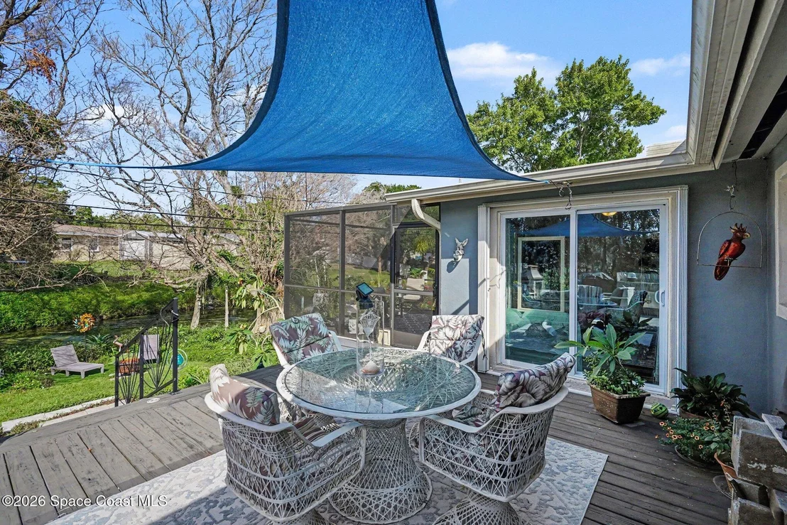 Photo of 427 Lynn Avenue