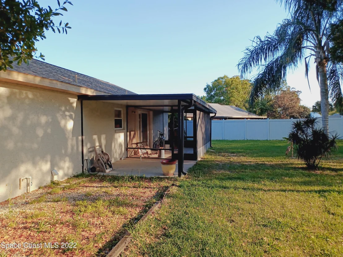 Photo of 5480 Flint Road