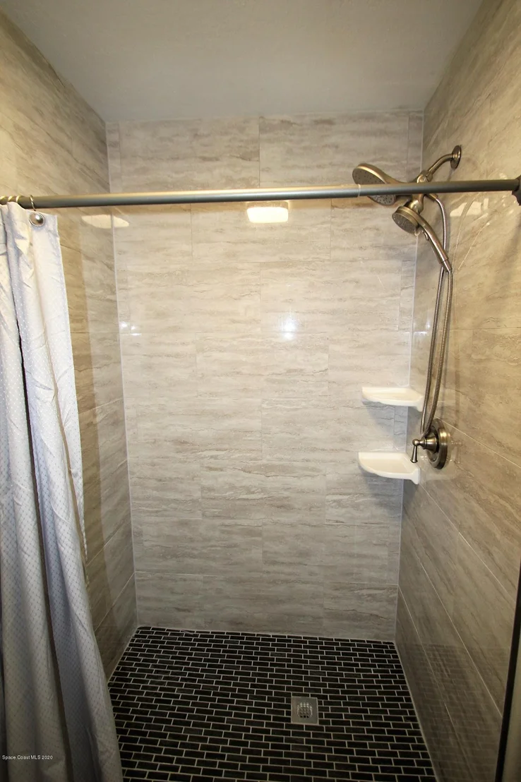 Photo of 305 Vesta Circle