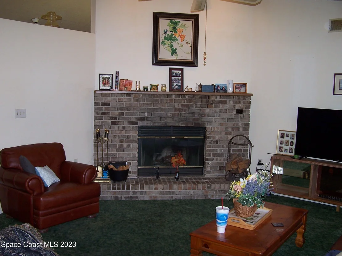 Photo of 5467 Bridge Road