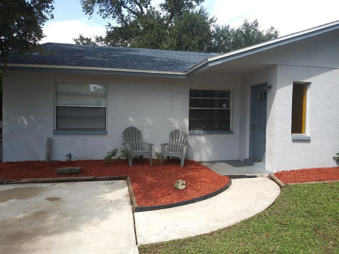 Photo of 2456 Uranus Drive