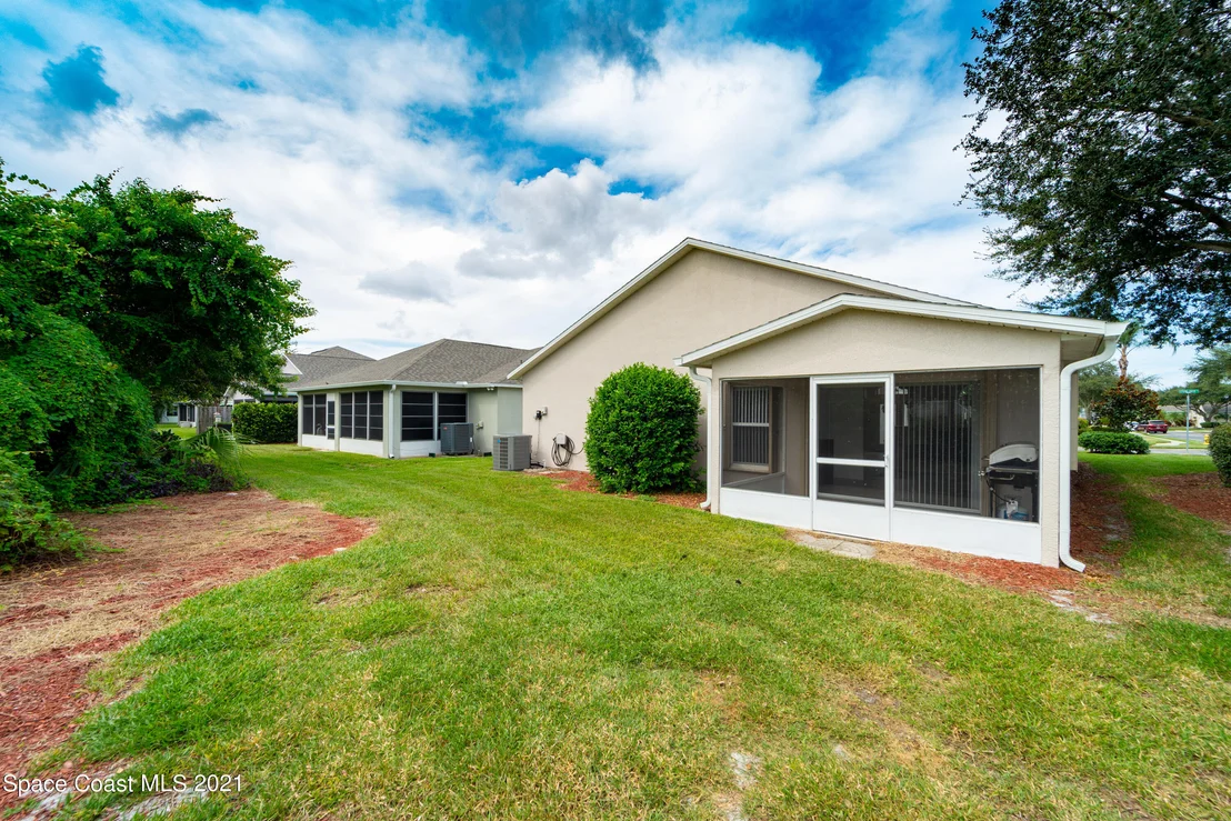 Photo of 2100 Spring Creek Circle NE