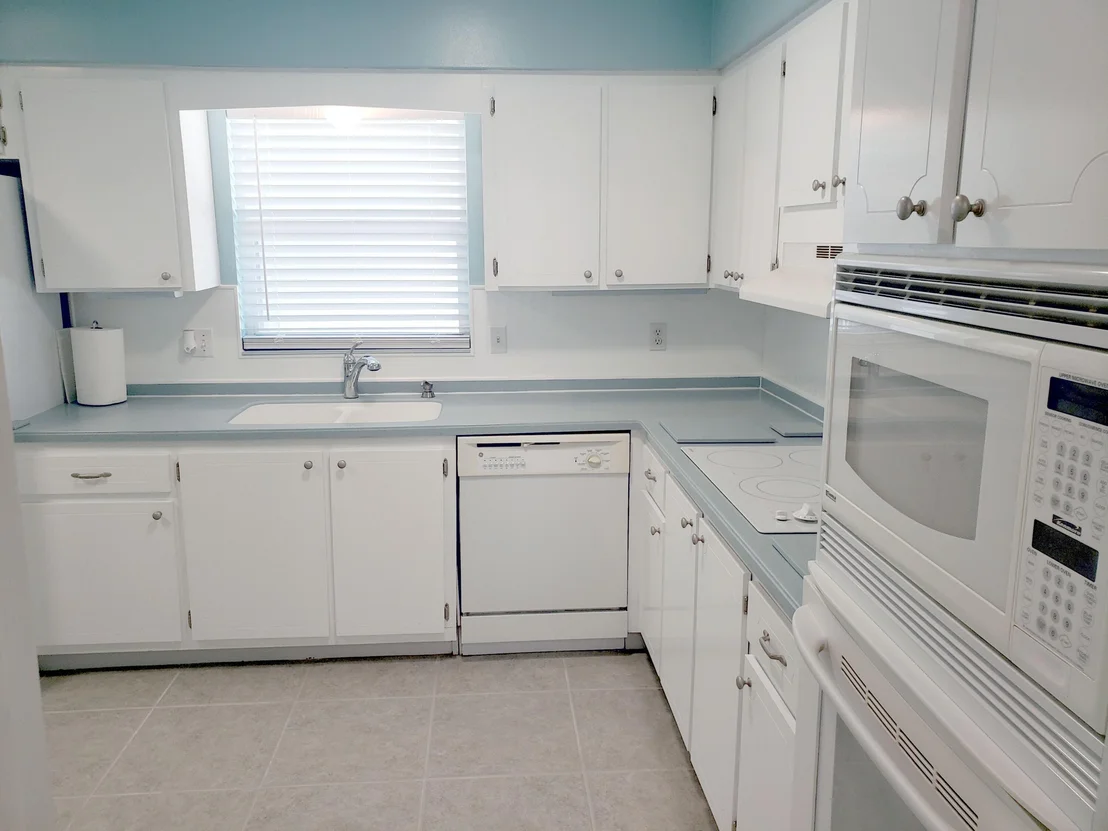 Photo of 976 Nagle Drive