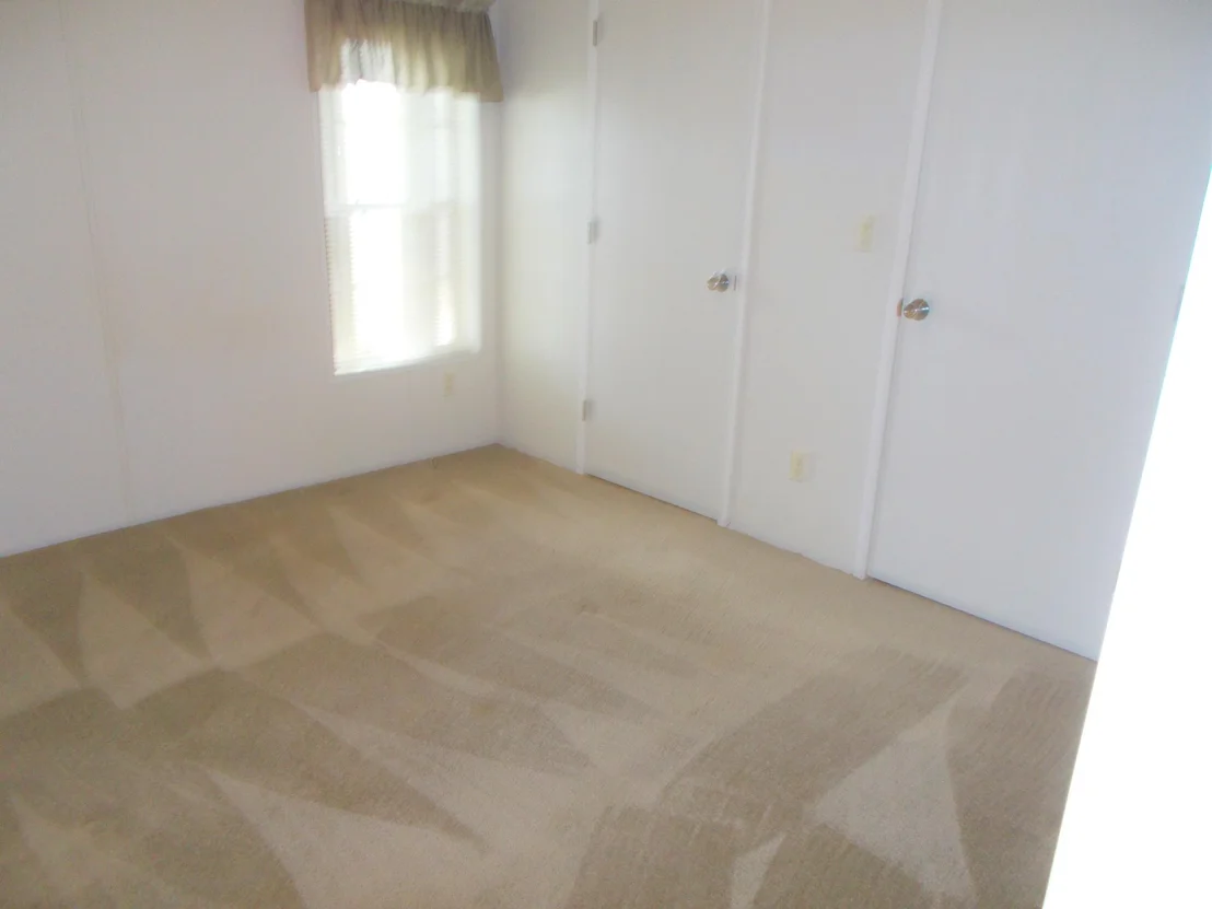 Photo of 915 W Cashew Circle W