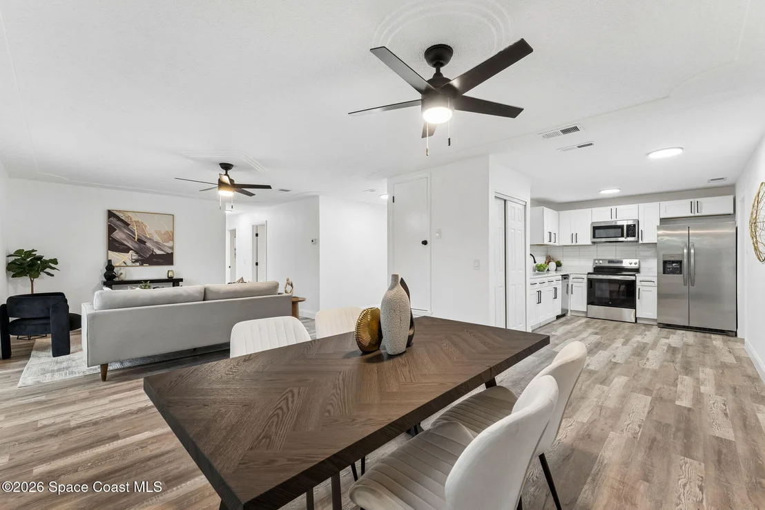 Photo of 996 Sarazen Drive
