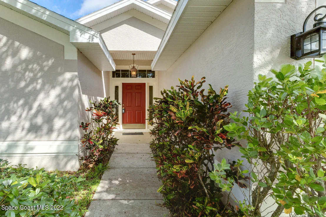 Photo of 2491 Stratford Pointe Drive