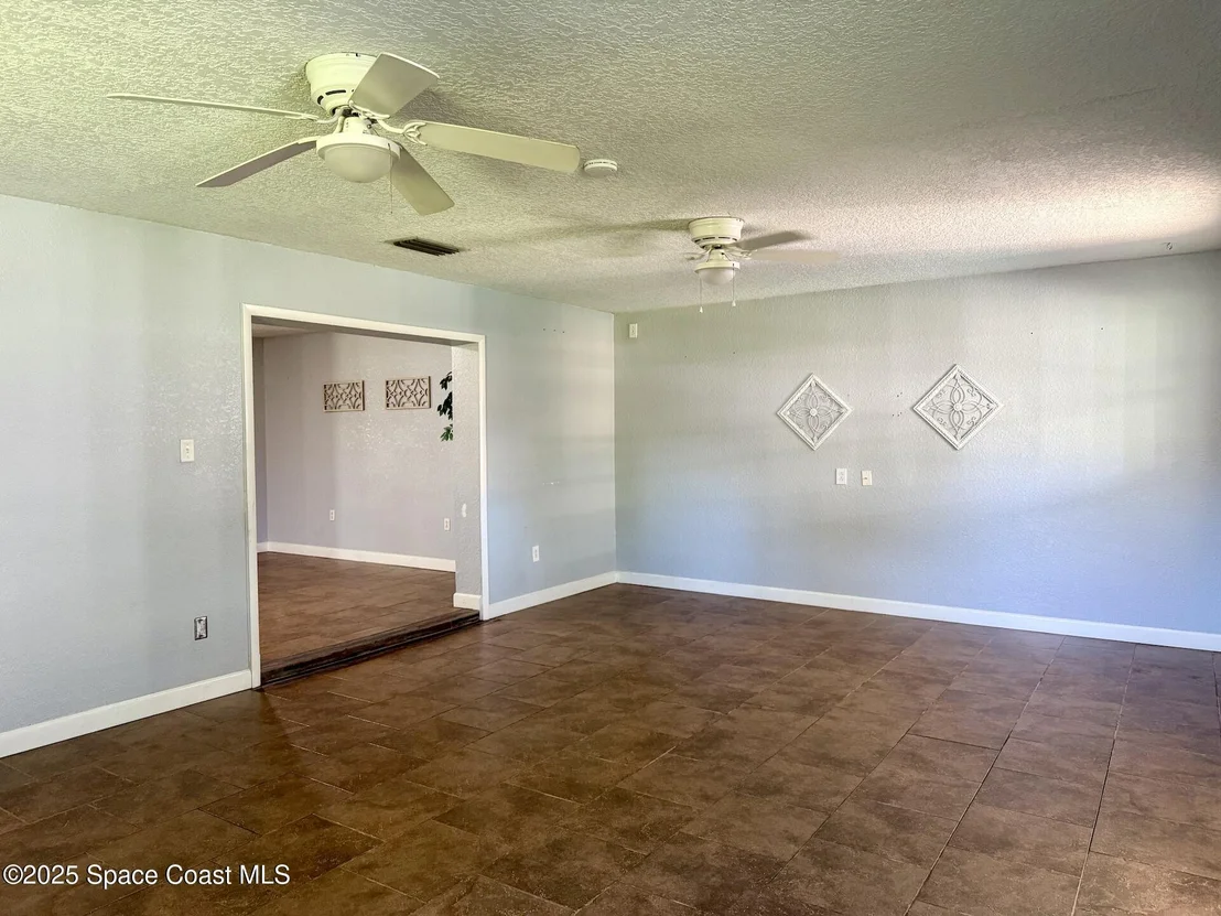 Photo of 872 Bartel Court