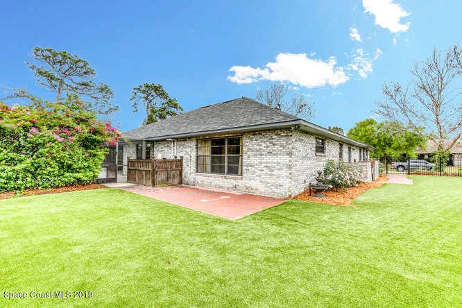 Photo of 142 Palm Circle