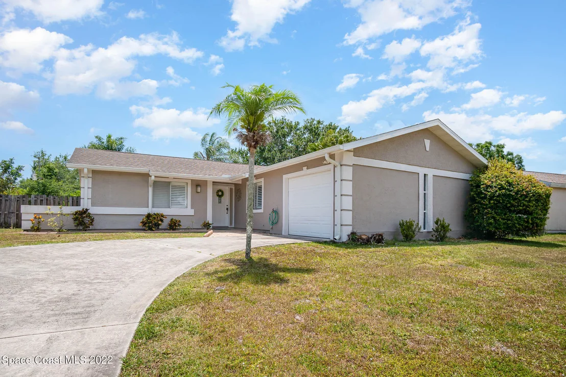 Photo of 1231 Freil Road NE