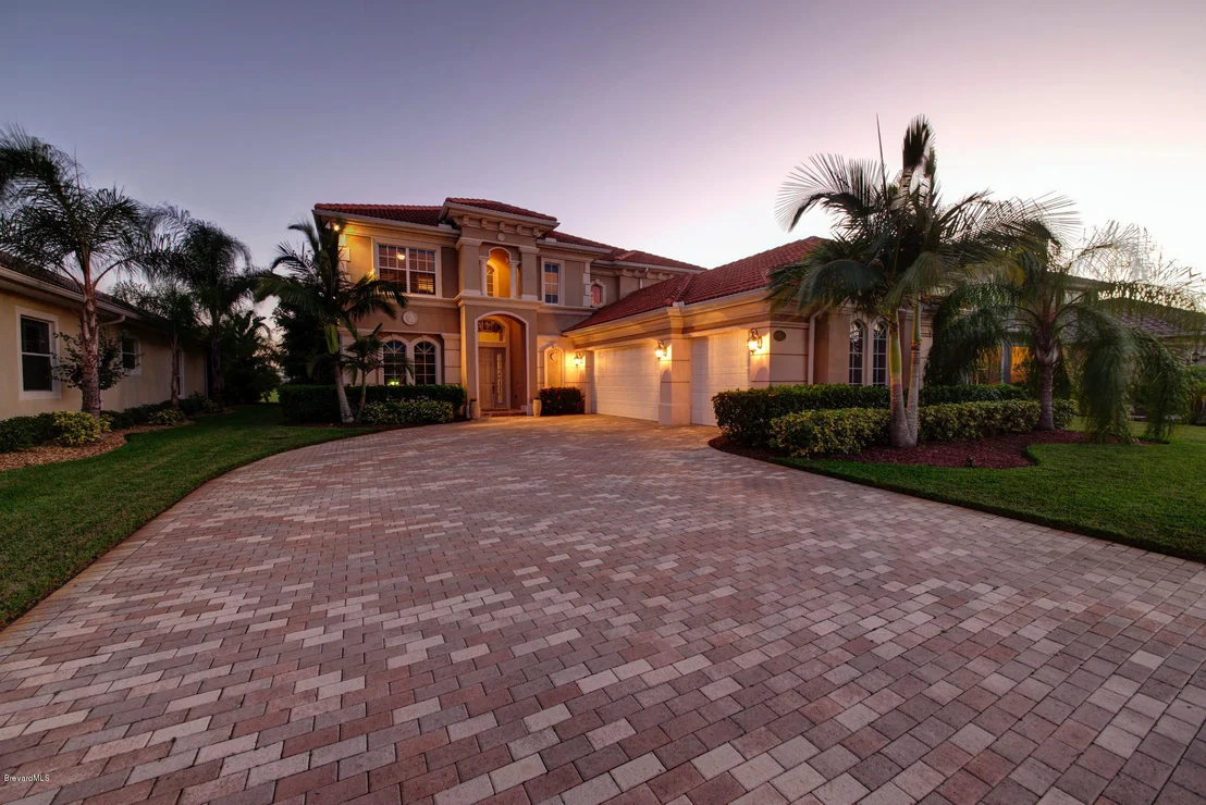 Photo of 6546 Arroyo Drive