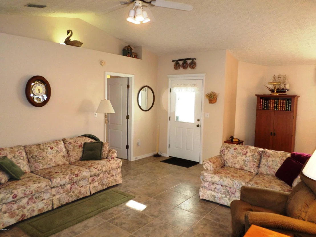 Photo of 6875 Cairo Road