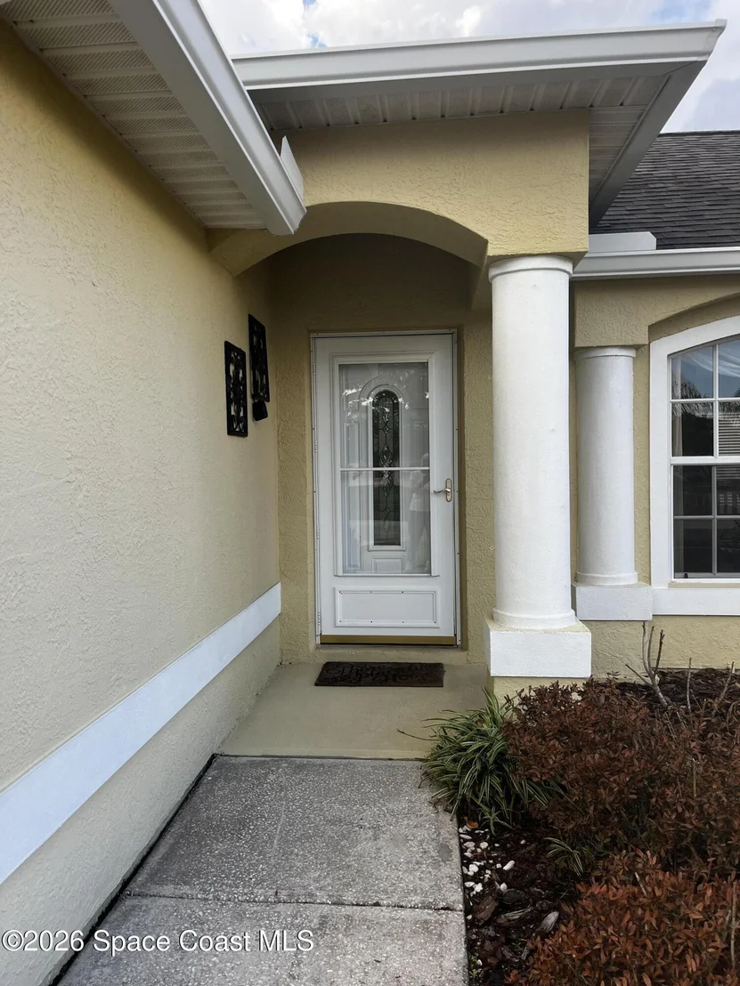 Photo of 1219 Walnut Grove Way