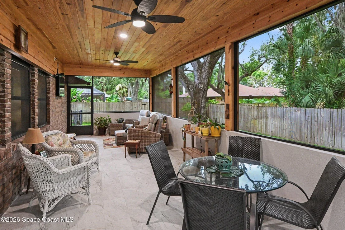 Photo of 1810 Whispering Oaks Circle