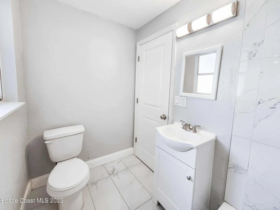 Photo of 1110 Hickory Lane