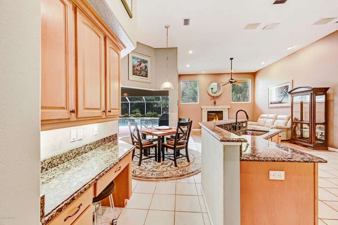 Photo of 3850 Beechgrove Road